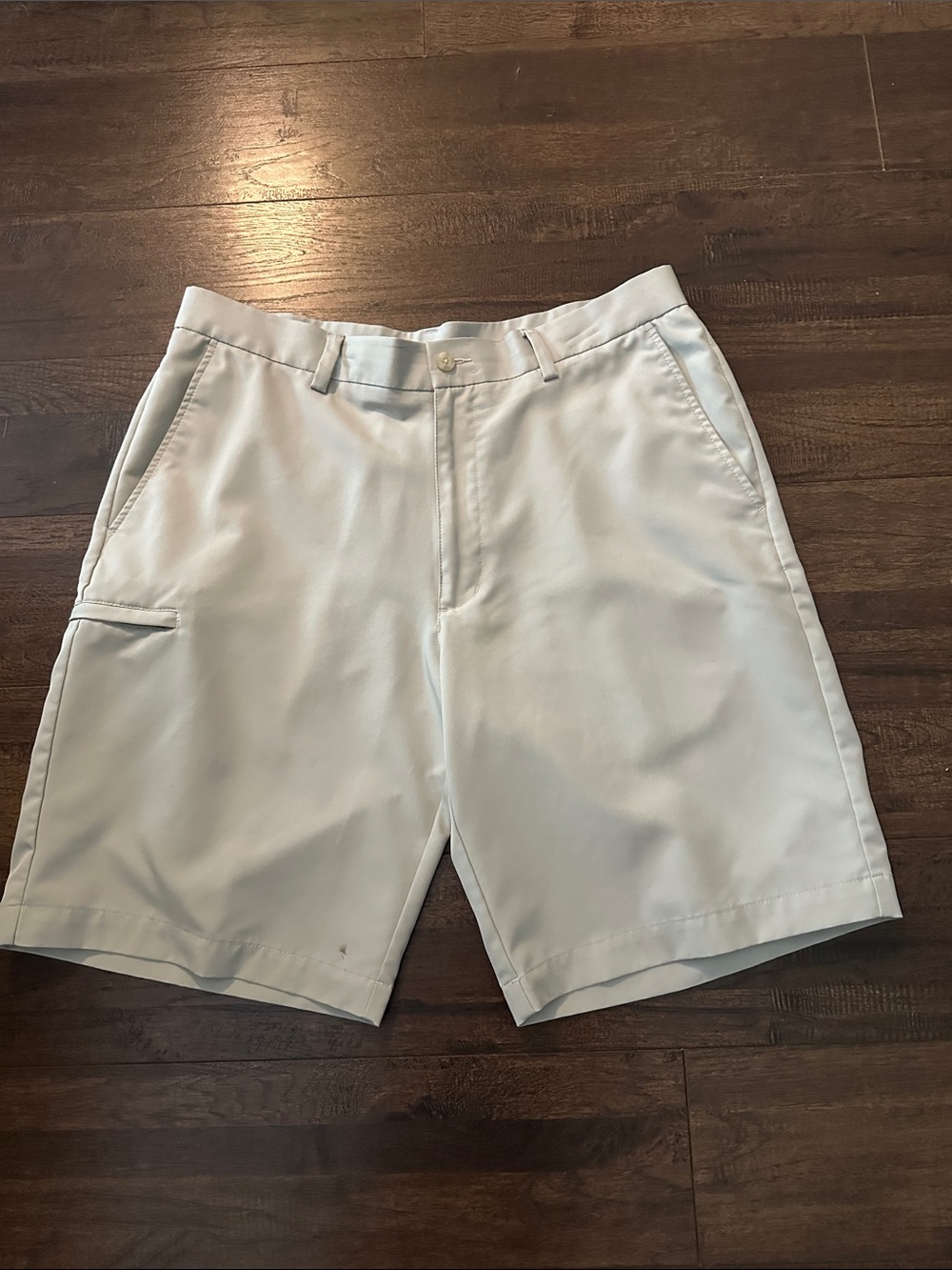 Grand Slam Men’s Flat-Front White Golf Shorts